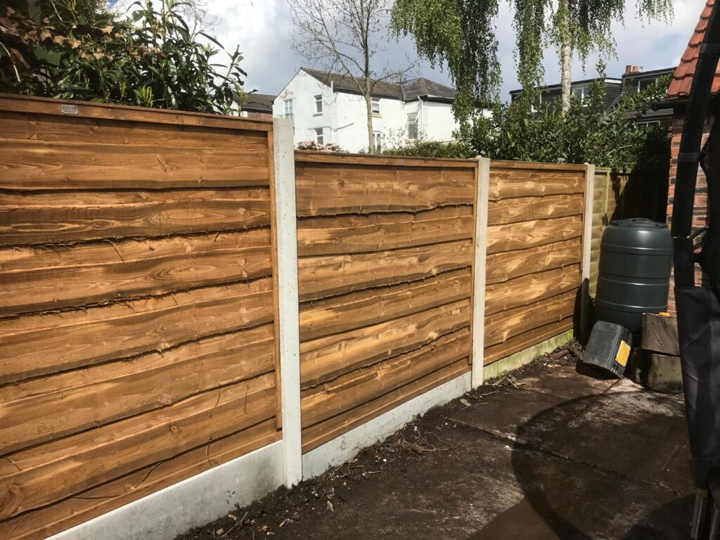 Manchester Fecing Decking Paving Gates Continental Panels Indian Stone Wooden Gates Waney Laps Heavy Duty Vertical Boards Post and Rail Domestic Custom Made To Measure Concrete Posts Concrete Panels Base Panels Wooden Posts Wooden Decking Purgulars Turfing