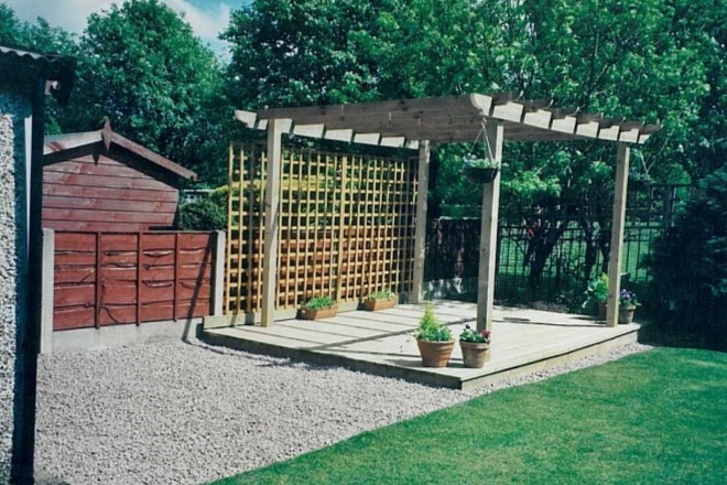 Manchester Fecing Decking Paving Gates Continental Panels Indian Stone Wooden Gates Waney Laps Heavy Duty Vertical Boards Post and Rail Domestic Custom Made To Measure Concrete Posts Concrete Panels Base Panels Wooden Posts Wooden Decking Purgulars Turfing